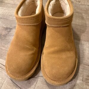 BearPaw Tan Ankle Boots